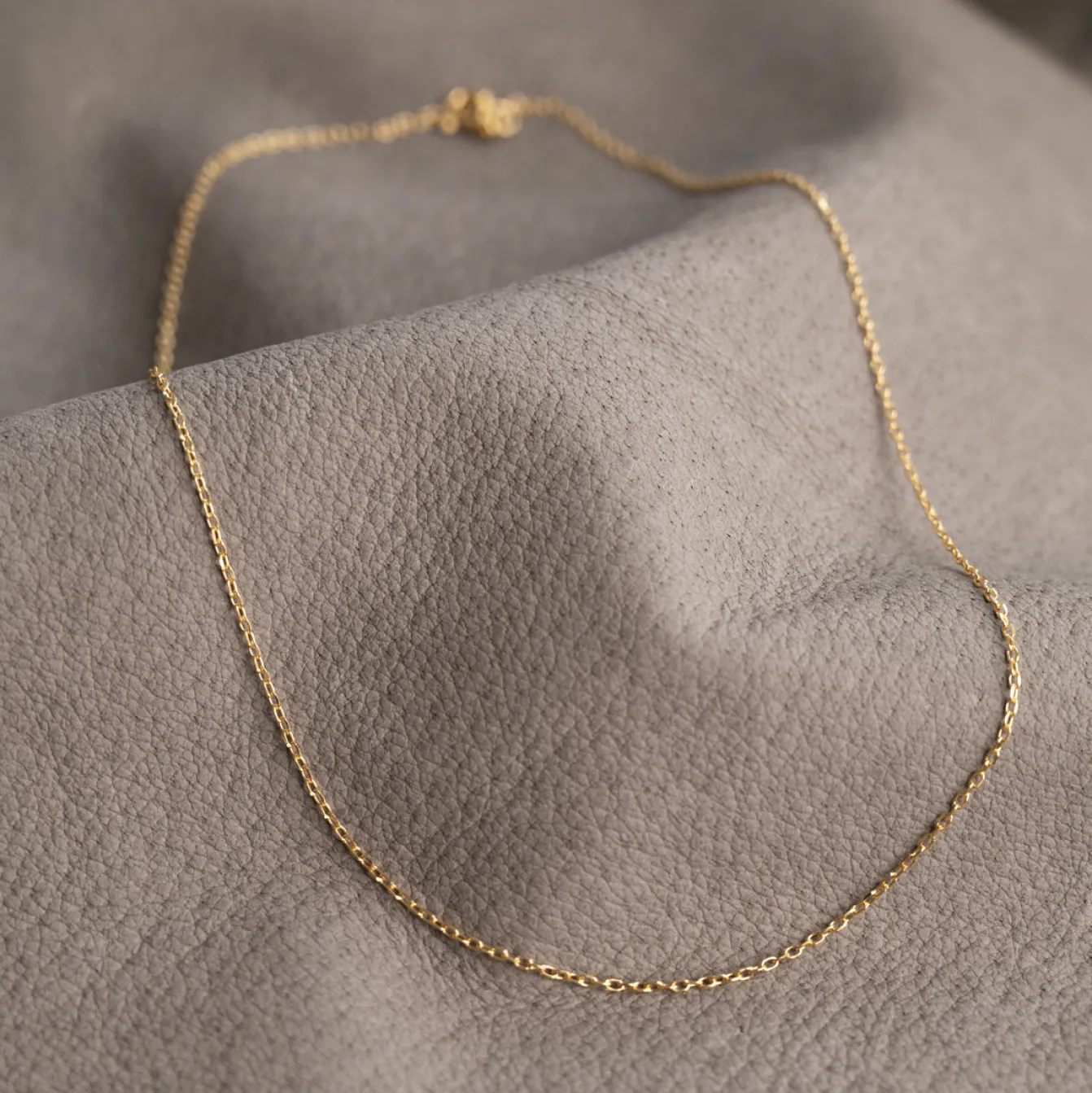 SIMPLE LINK SOLID GOLD CHAIN - Sisi Copenhagen