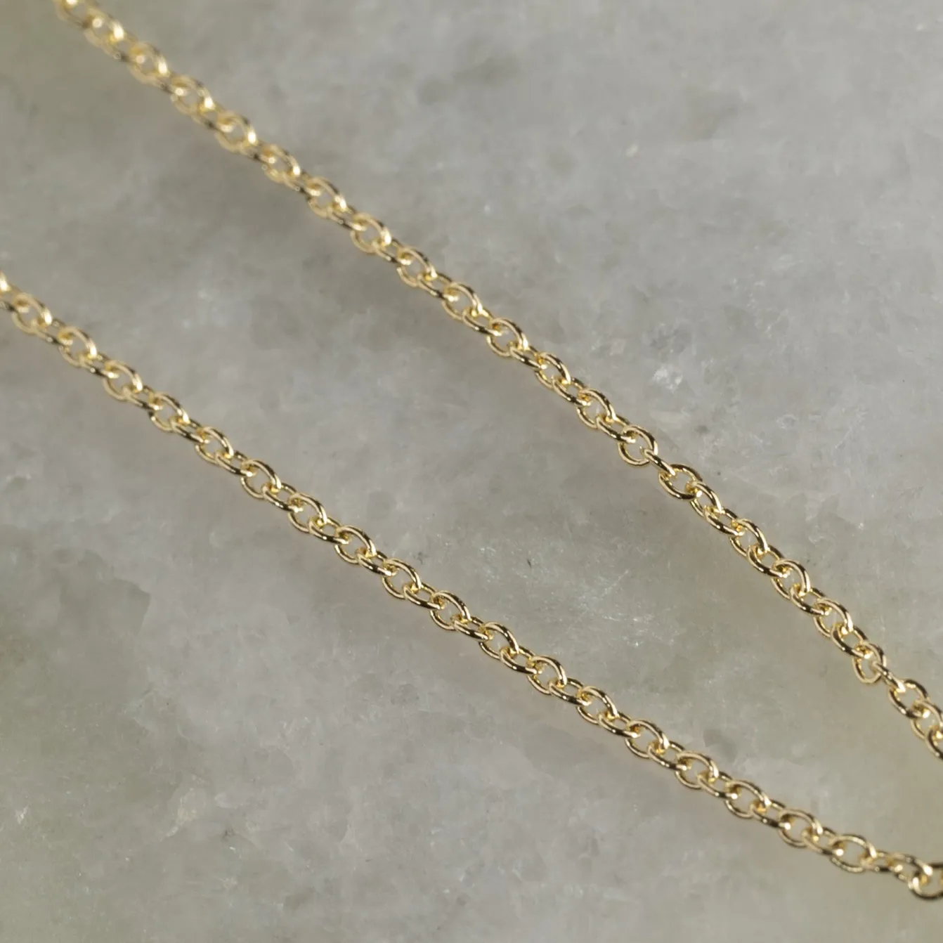 SIMPLE LINK SOLID GOLD CHAIN - 14K YG