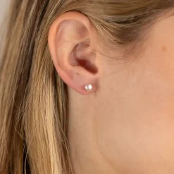 SIMPLE ROSE PEARL SILVER STUD EARRING