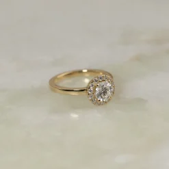 SIMPLE ROUND HALO DIAMOND RING - 1.25ct - YG