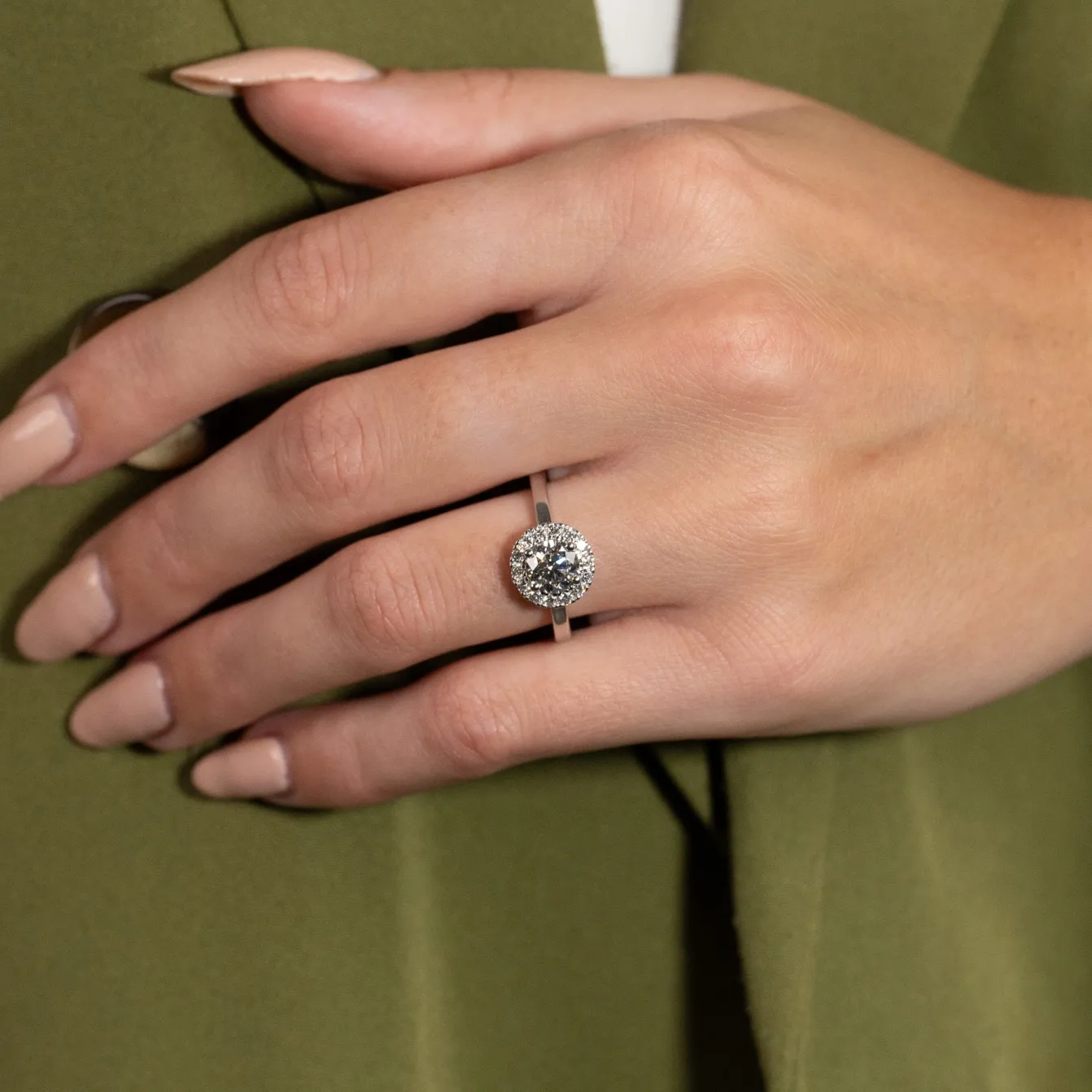 SIMPLE ROUND HALO DIAMOND RING - 1.25ct - WG