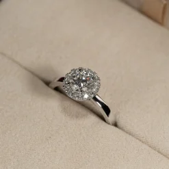 SIMPLE ROUND HALO DIAMOND RING - 1.0ct - WG