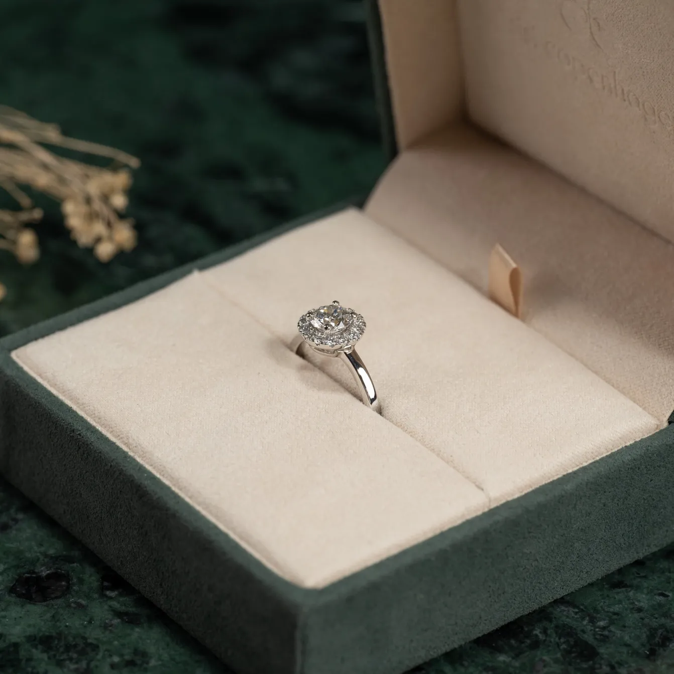 SIMPLE ROUND HALO DIAMOND RING - 1.25ct - WG
