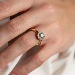 SIMPLE ROUND HALO DIAMOND RING - 1.0ct - YG