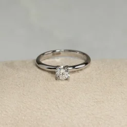 SIMPLE SOLITAIRE BASKET-SET DIAMOND RING - 0.5ct - WG