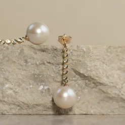 SKYLER PEARL DIAMOND SOLID GOLD EARRING