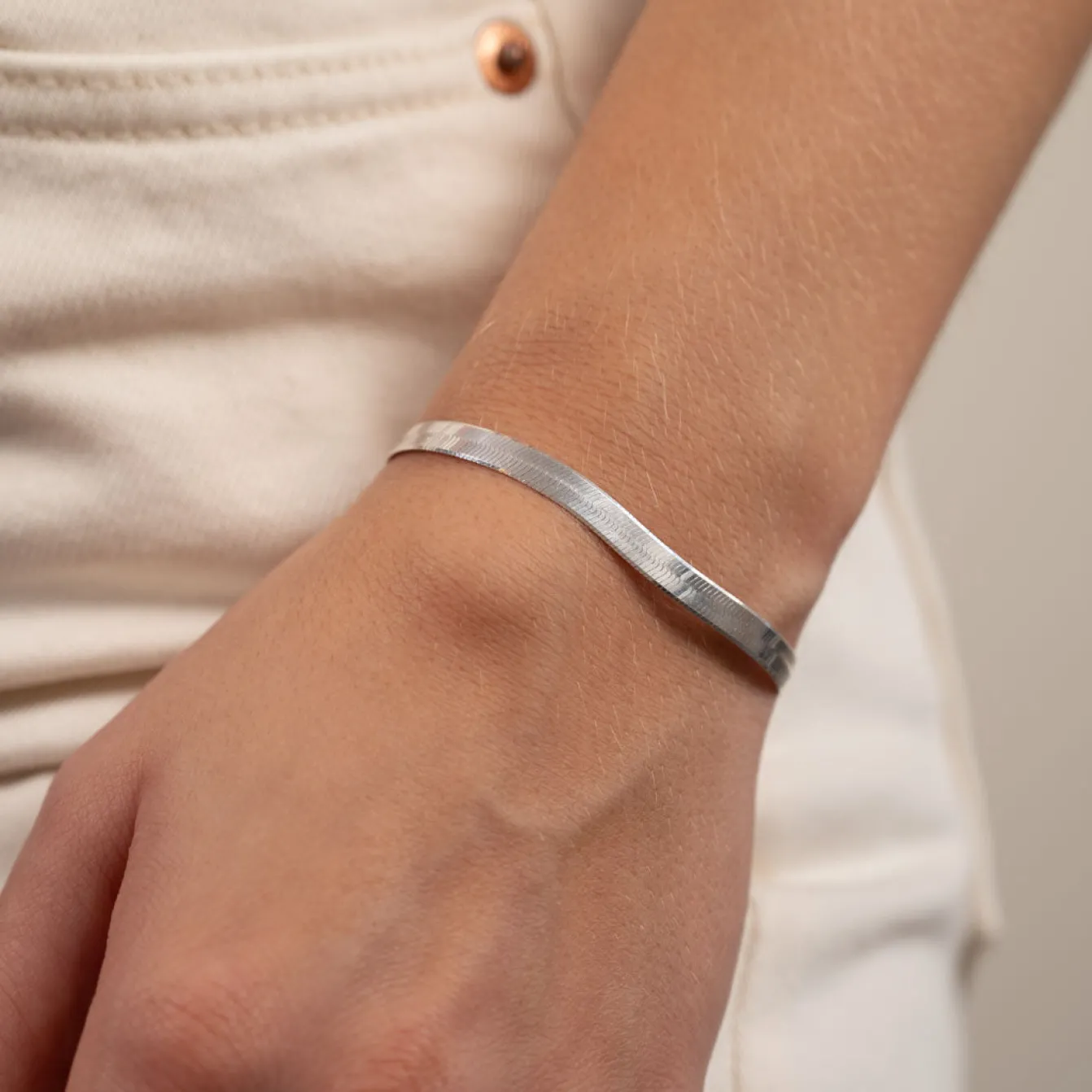 Sølv slangekæde armbånd | Aya silver bracelet | Se udvalget