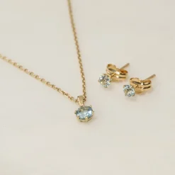 SOLEY BLUE TOPAZ SOLID GOLD PENDANT