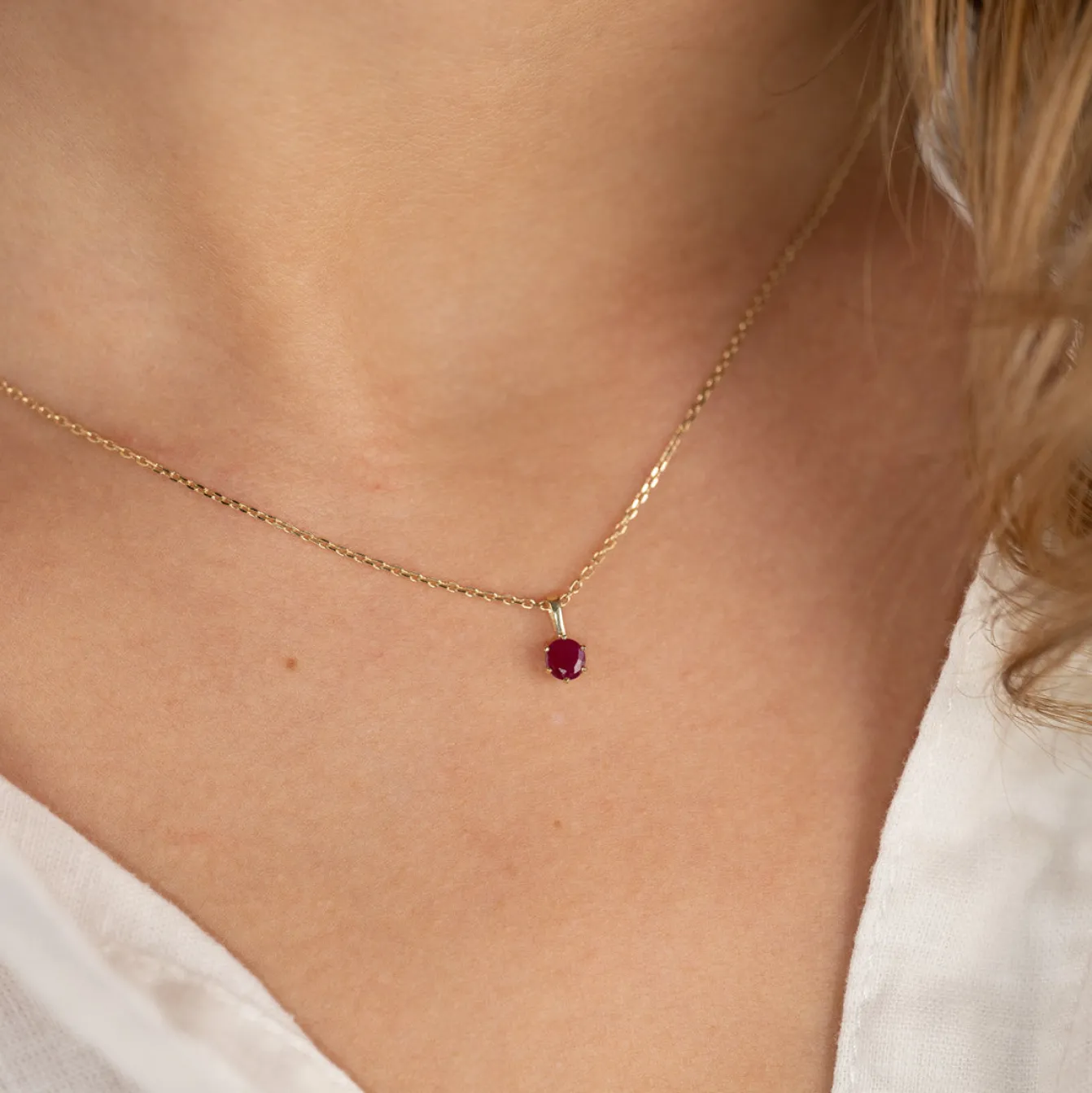 SOLEY RUBY SOLID GOLD PENDANT