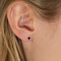 SOLEY SAPPHIRE SOLID GOLD STUD EARRING