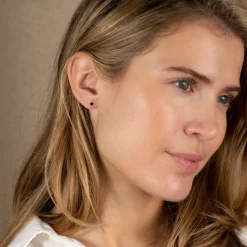 SOLEY SAPPHIRE SOLID GOLD STUD EARRING
