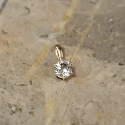 SOLEY WHITE TOPAZ SOLID GOLD PENDANT