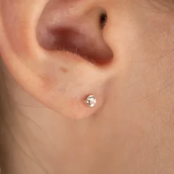 SOLEY WHITE TOPAZ SOLID GOLD STUD EARRING