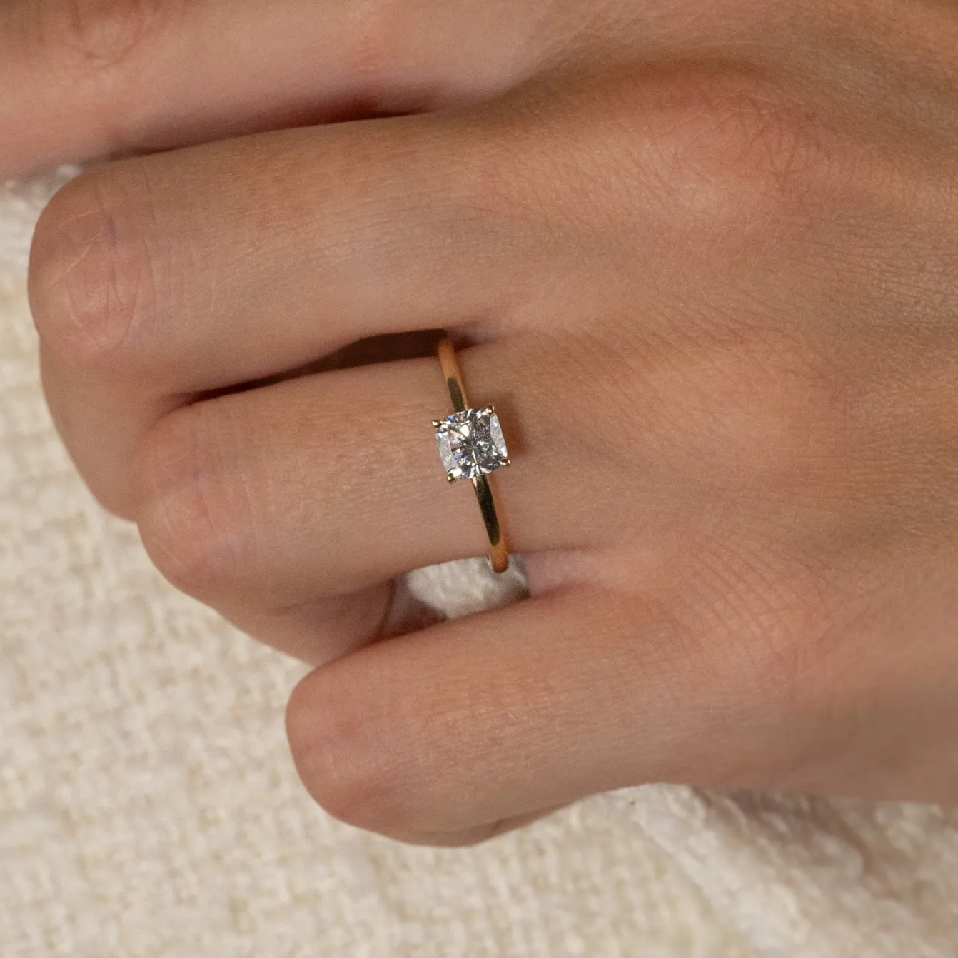 SOLITAIRE BASKET-SET CUSHION DIAMOND RING - 0.75ct - YG