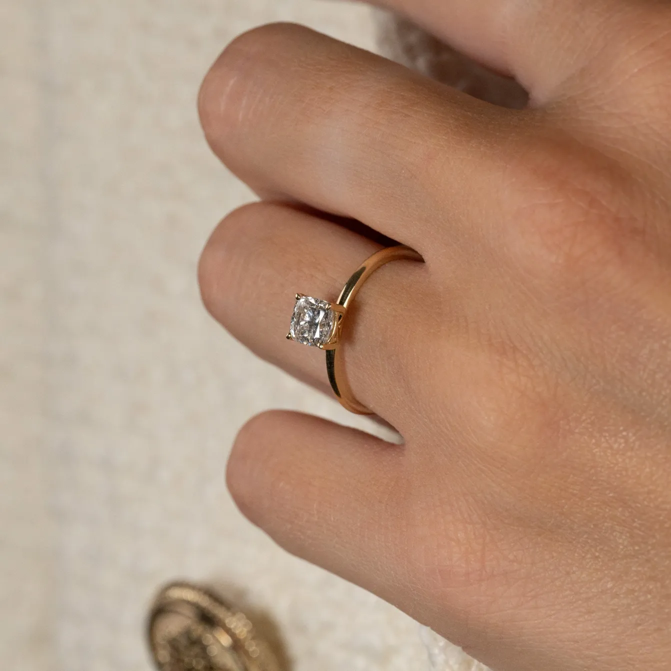 SOLITAIRE BASKET-SET CUSHION DIAMOND RING - 0.75ct - YG