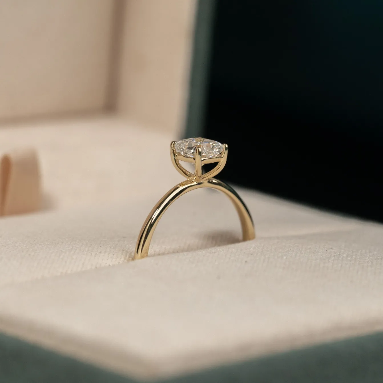 SOLITAIRE BASKET-SET CUSHION DIAMOND RING - 0.75ct - YG