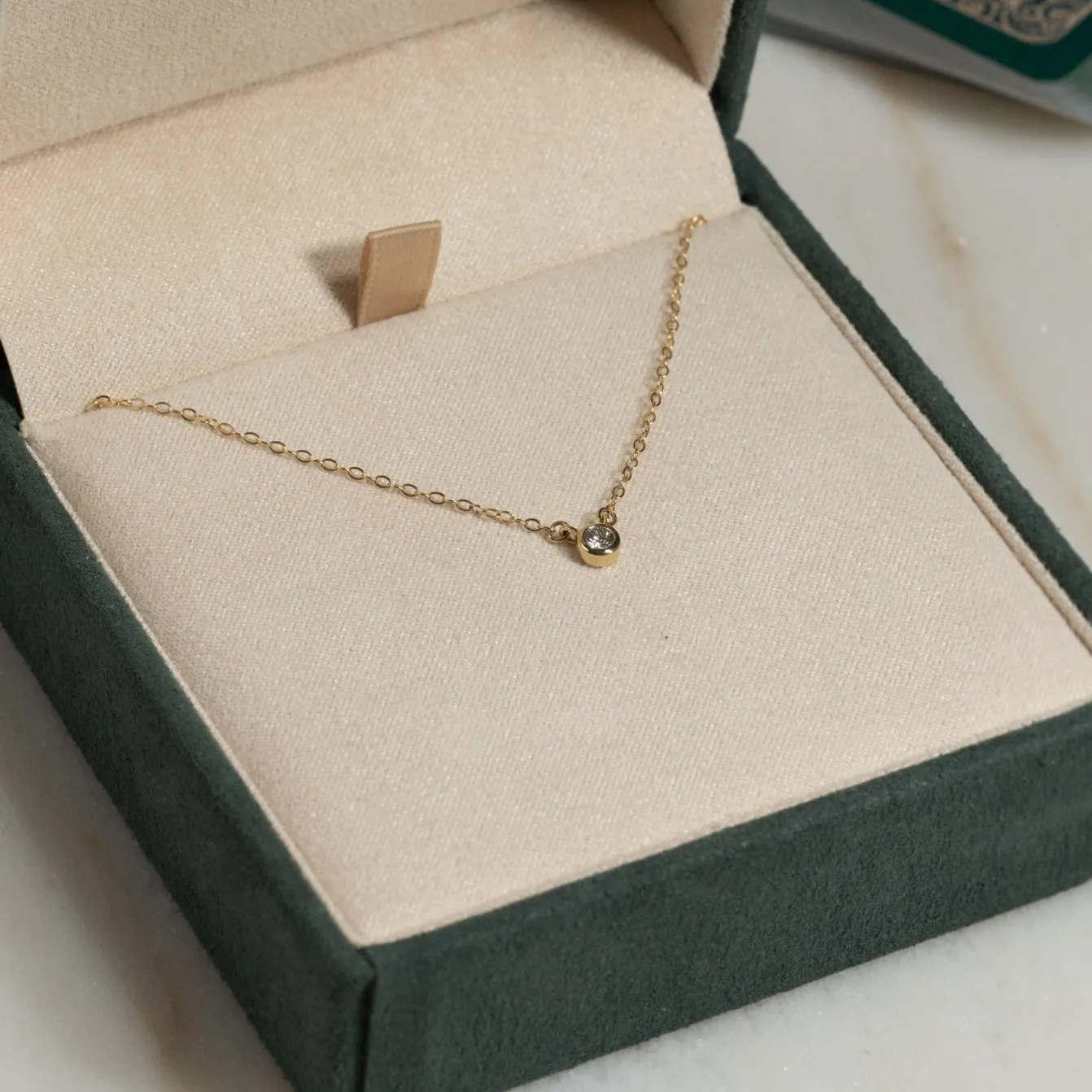 SOLITAIRE BEZEL DIAMOND NECKLACE - 0.1ct - YG