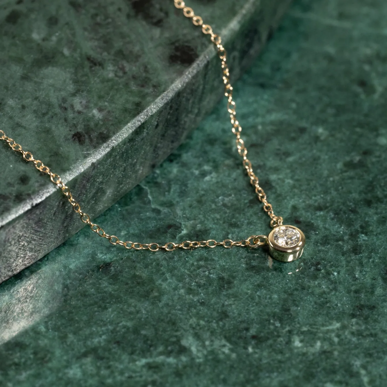 SOLITAIRE BEZEL DIAMOND NECKLACE - 0.25ct - YG