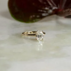 SOLITAIRE OVAL-CUT DIAMOND RING - 1.5ct - YG