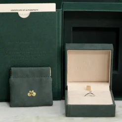 SOLITAIRE OVAL-CUT DIAMOND RING - 0.75ct - WG