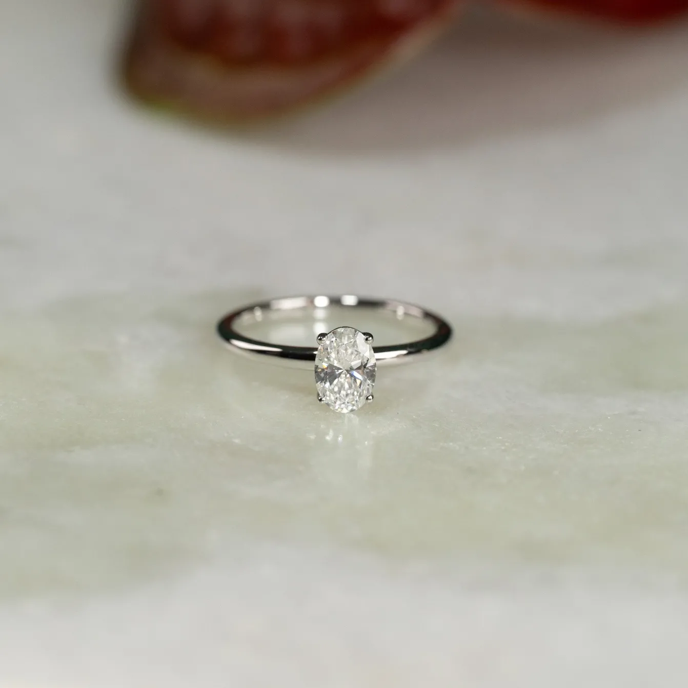 SOLITAIRE OVAL-CUT DIAMOND RING - 0.75ct - WG