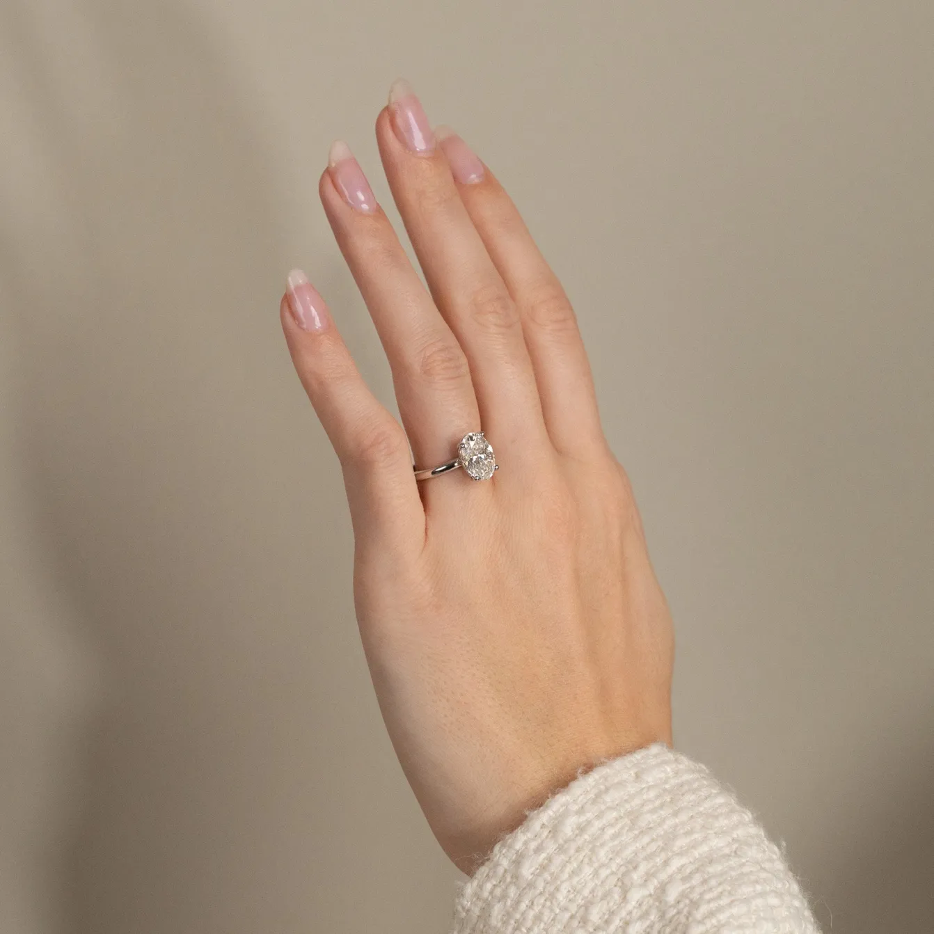 SOLITAIRE OVAL-CUT DIAMOND RING - 3.0ct - WG