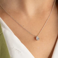 SOLITAIRE PEAR DIAMOND PENDANT - 0.65ct - WG
