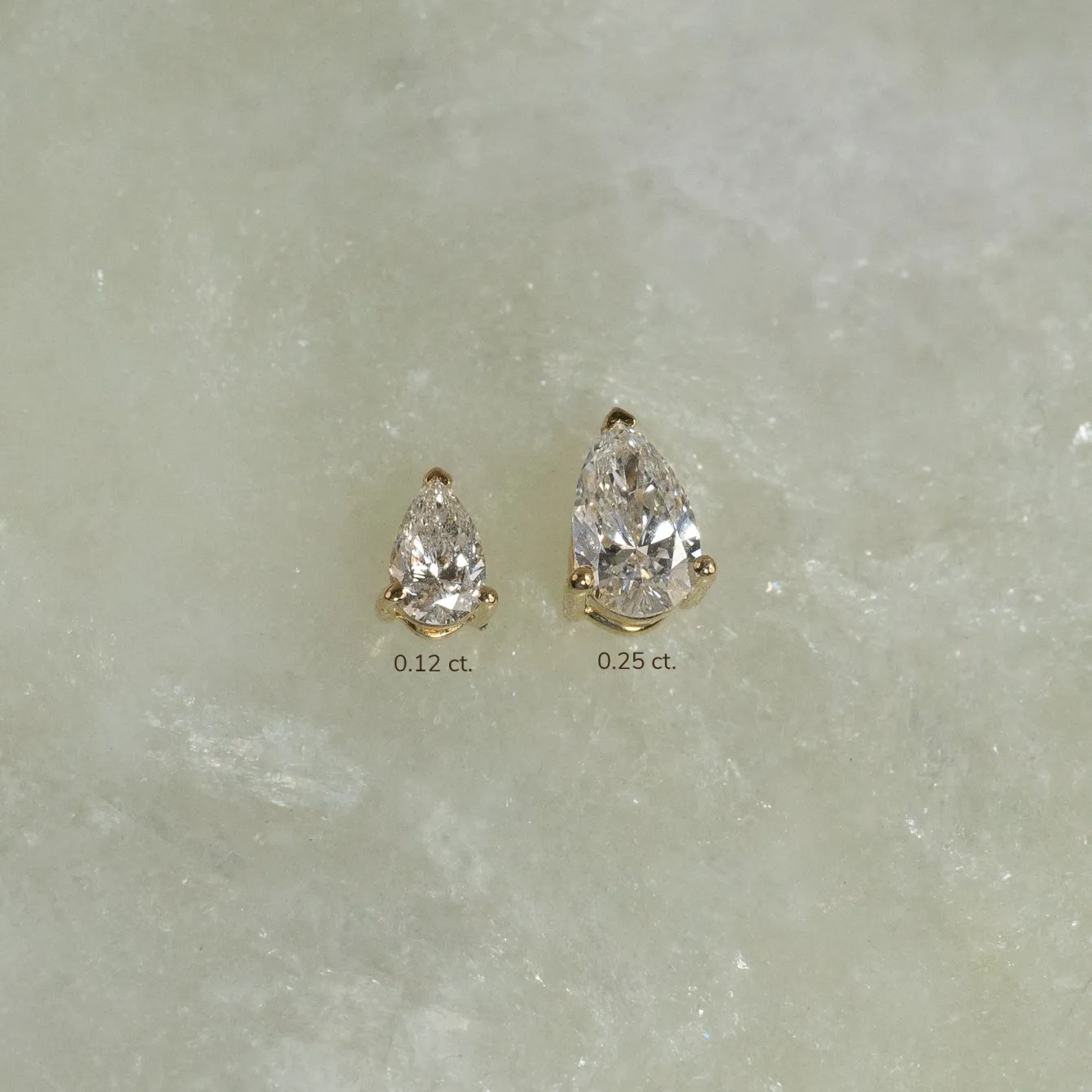 SOLITAIRE PEAR DIAMOND PENDANT - 0.12ct - YG