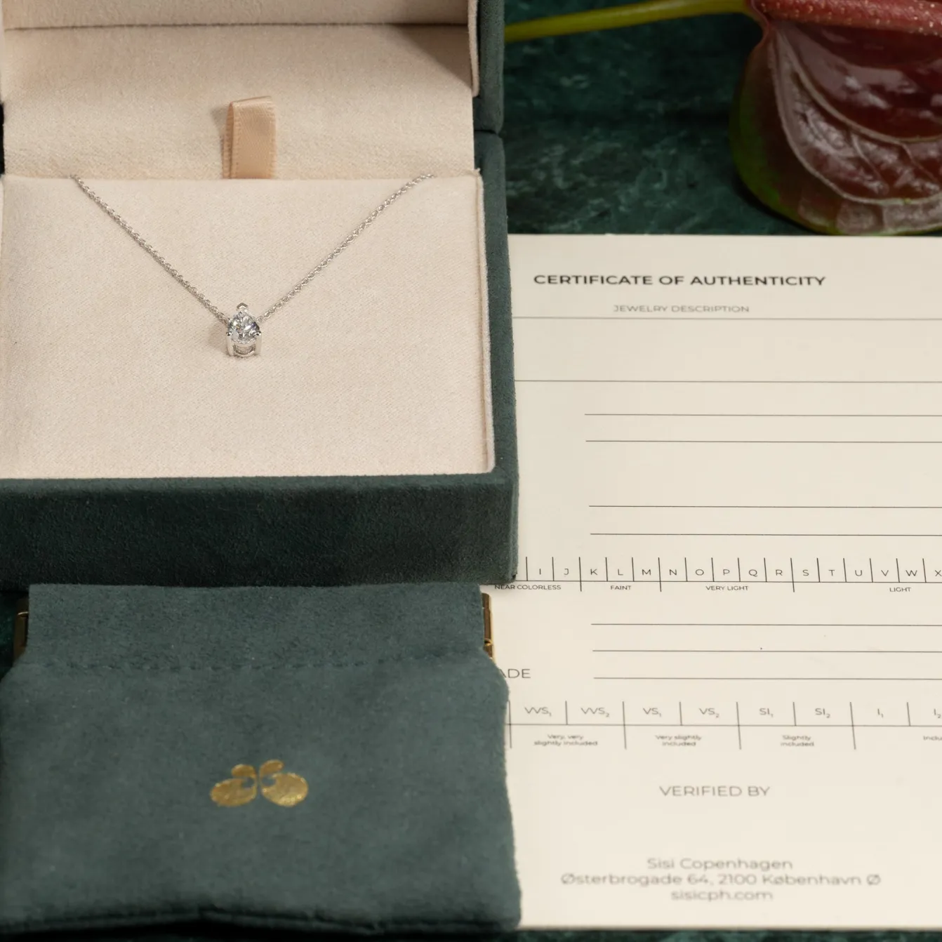 SOLITAIRE PEAR DIAMOND PENDANT - 0.65ct - WG