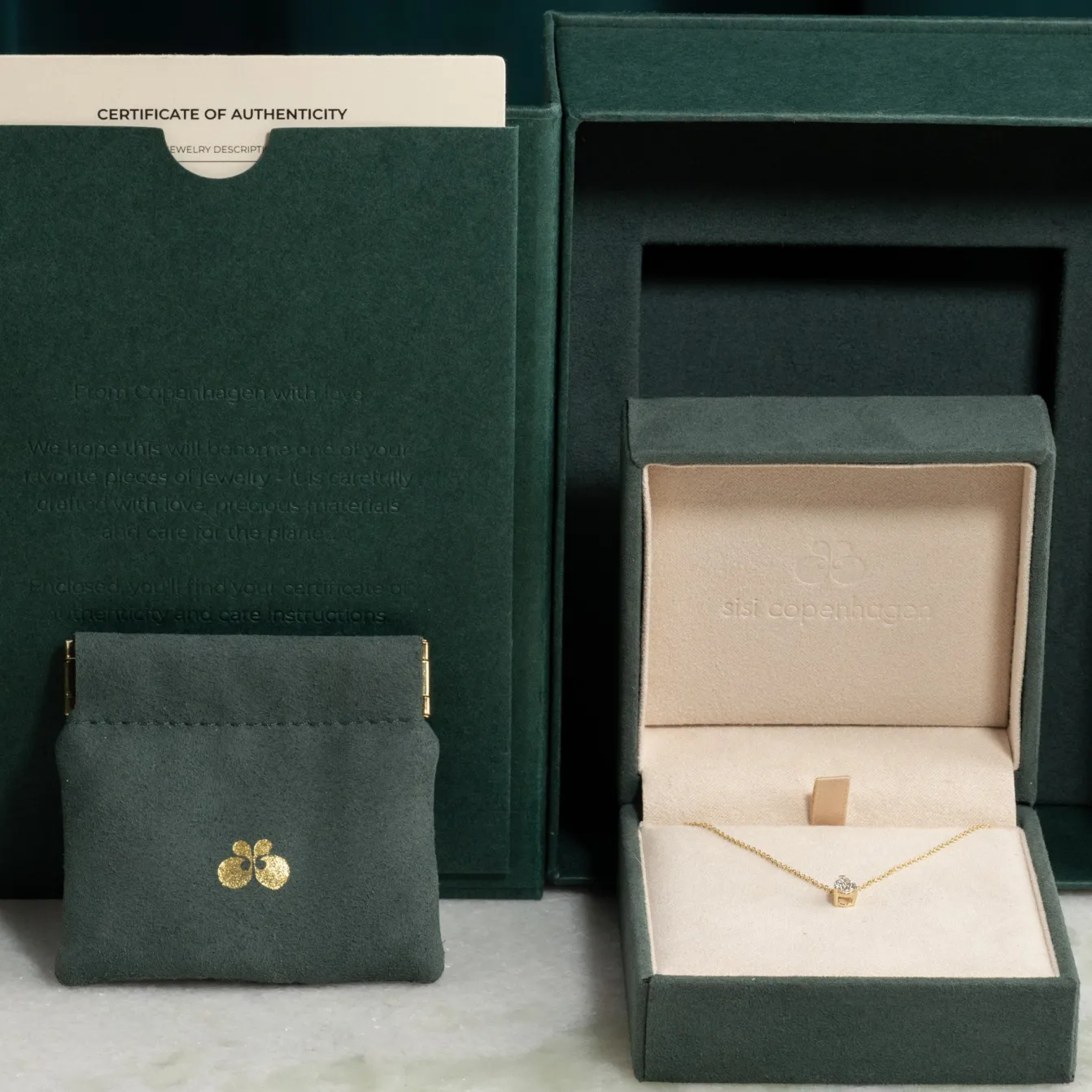 SOLITAIRE PEAR DIAMOND PENDANT - 0.45ct - YG