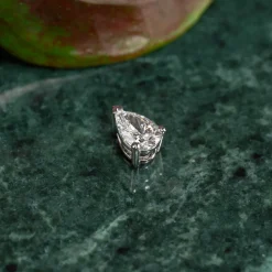 SOLITAIRE PEAR DIAMOND PENDANT - 0.65ct - WG