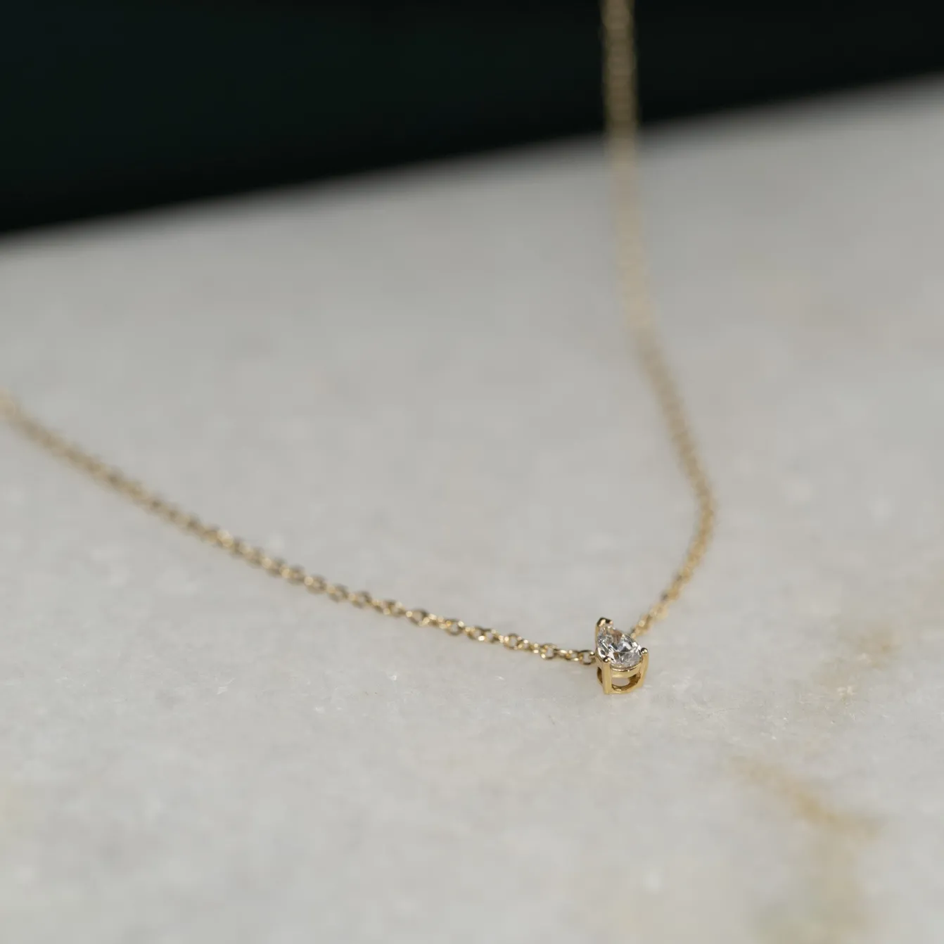 SOLITAIRE PEAR DIAMOND PENDANT - 0.12ct - YG