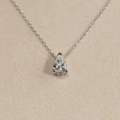 SOLITAIRE PEAR DIAMOND PENDANT - 0.65ct - WG