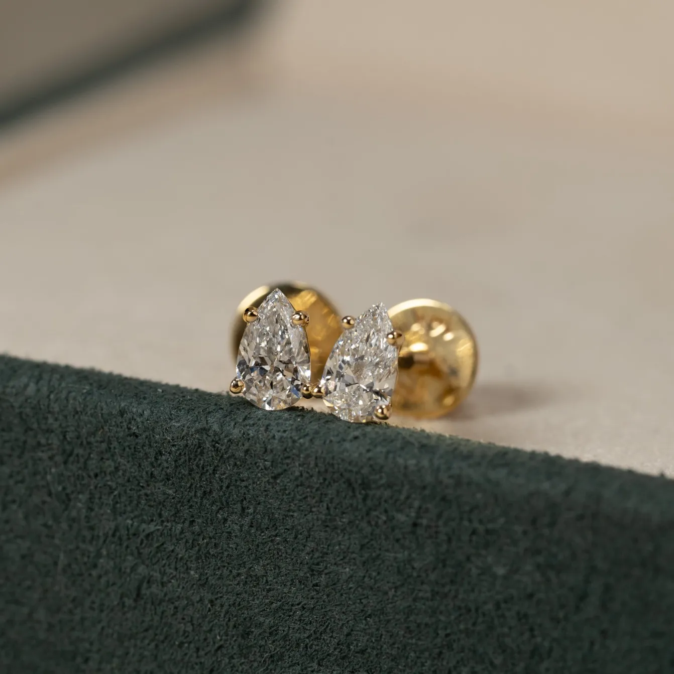 SOLITAIRE PEAR DIAMOND STUD EARRING - 0.5ct - YG