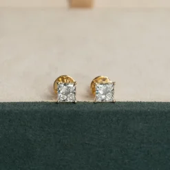 SOLITAIRE PRINCESS-CUT DIAMOND STUD EARRING - 1.15ct - YG