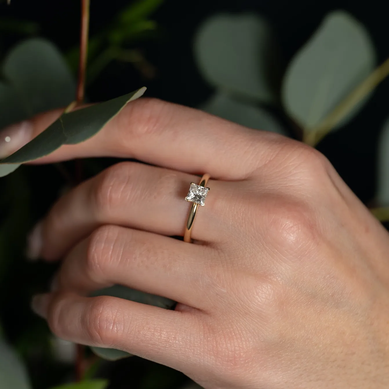 SOLITAIRE PRINCESS-CUT DIAMOND RING - 0.75ct - YG
