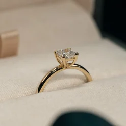 SOLITAIRE PRINCESS-CUT DIAMOND RING - 0.75ct - YG