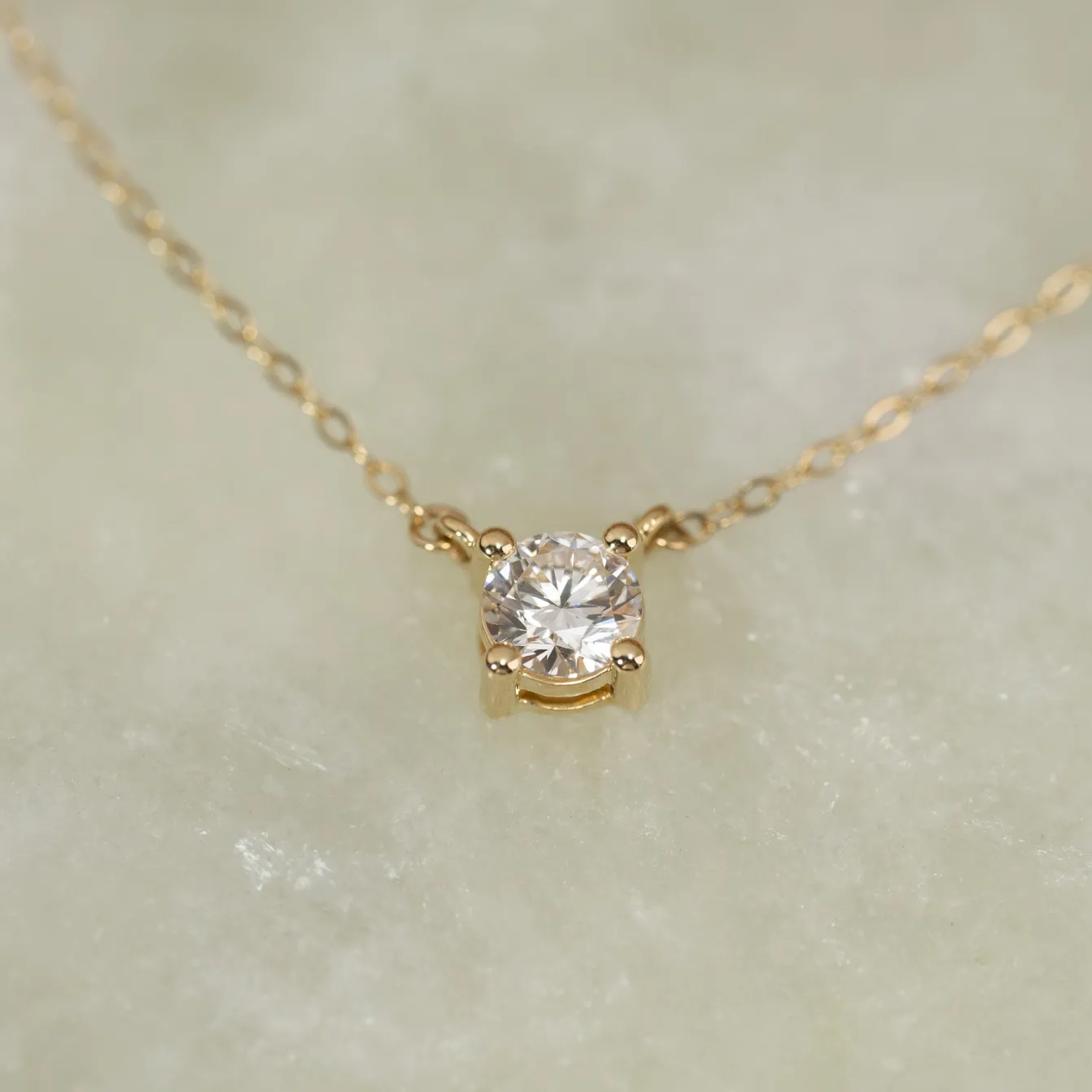 SOLITAIRE PRONG DIAMOND NECKLACE - 0.5ct - YG
