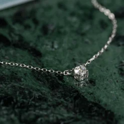 SOLITAIRE PRONG DIAMOND NECKLACE - 0.25ct - WG