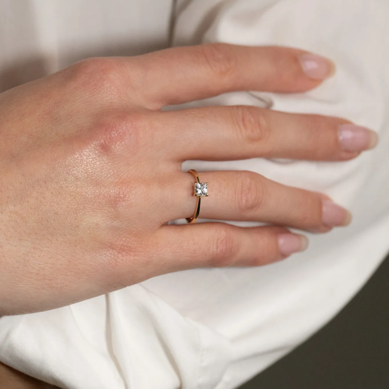 TETRA CRYSTAL SOLID GOLD RING