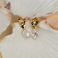 THORA PEARL GOLDEN EARRING