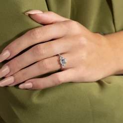 THREE-STONE EMERALD-CUT DIAMOND RING - 1.5ct - WG