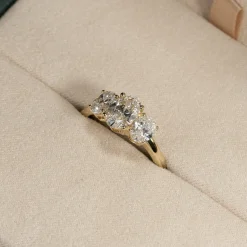 THREE-STONE OVAL-CUT DIAMOND RING - 2.0ct - YG