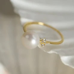 ULA PEARL GOLDEN RING
