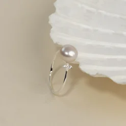 ULA PEARL SILVER RING