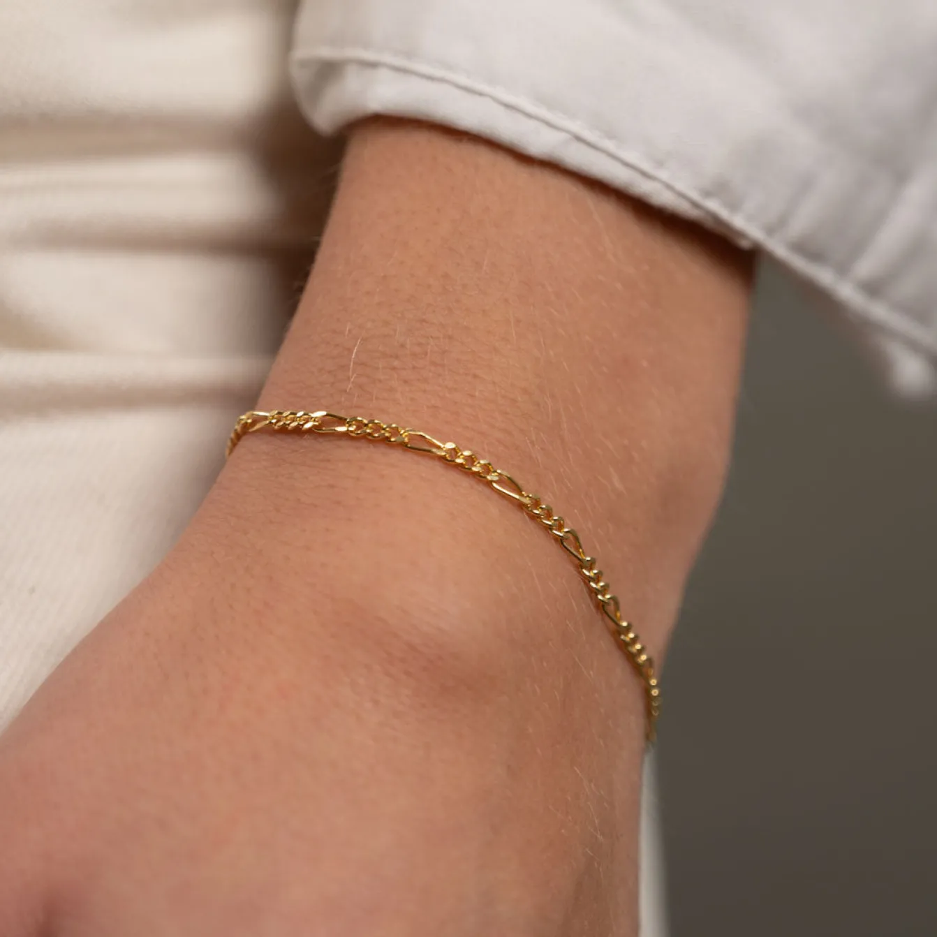 UMA FIGARO SOLID GOLD BRACELET