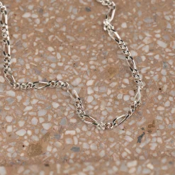 UMA MEDIUM FIGARO SILVER CHAIN - Sisi Copenhagen