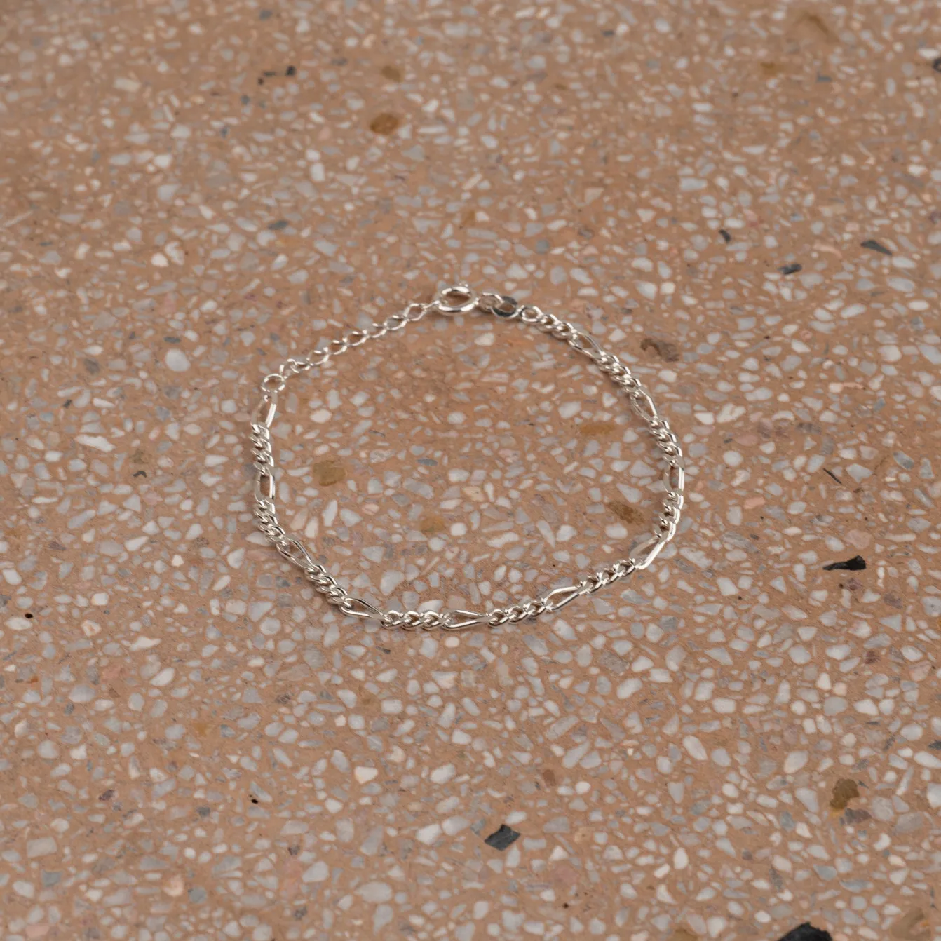 UMA MEDIUM FIGARO SILVER BRACELET - Sisi Copenhagen