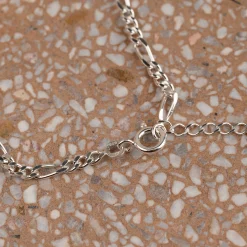 UMA MEDIUM FIGARO SILVER BRACELET - Sisi Copenhagen