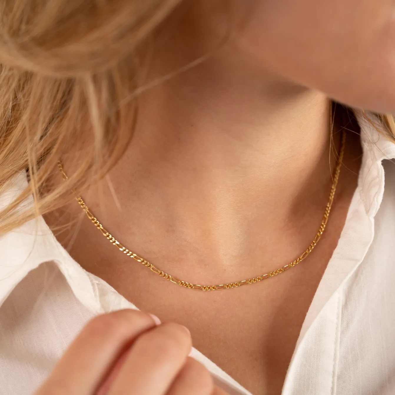 UMA SMALL FIGARO GOLDEN CHAIN - Sisi Copenhagen